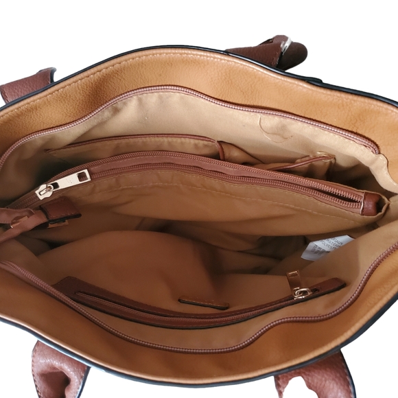 Clarks Handbag Purse 2 tone brown Faux Leather - Picture 4 of 7